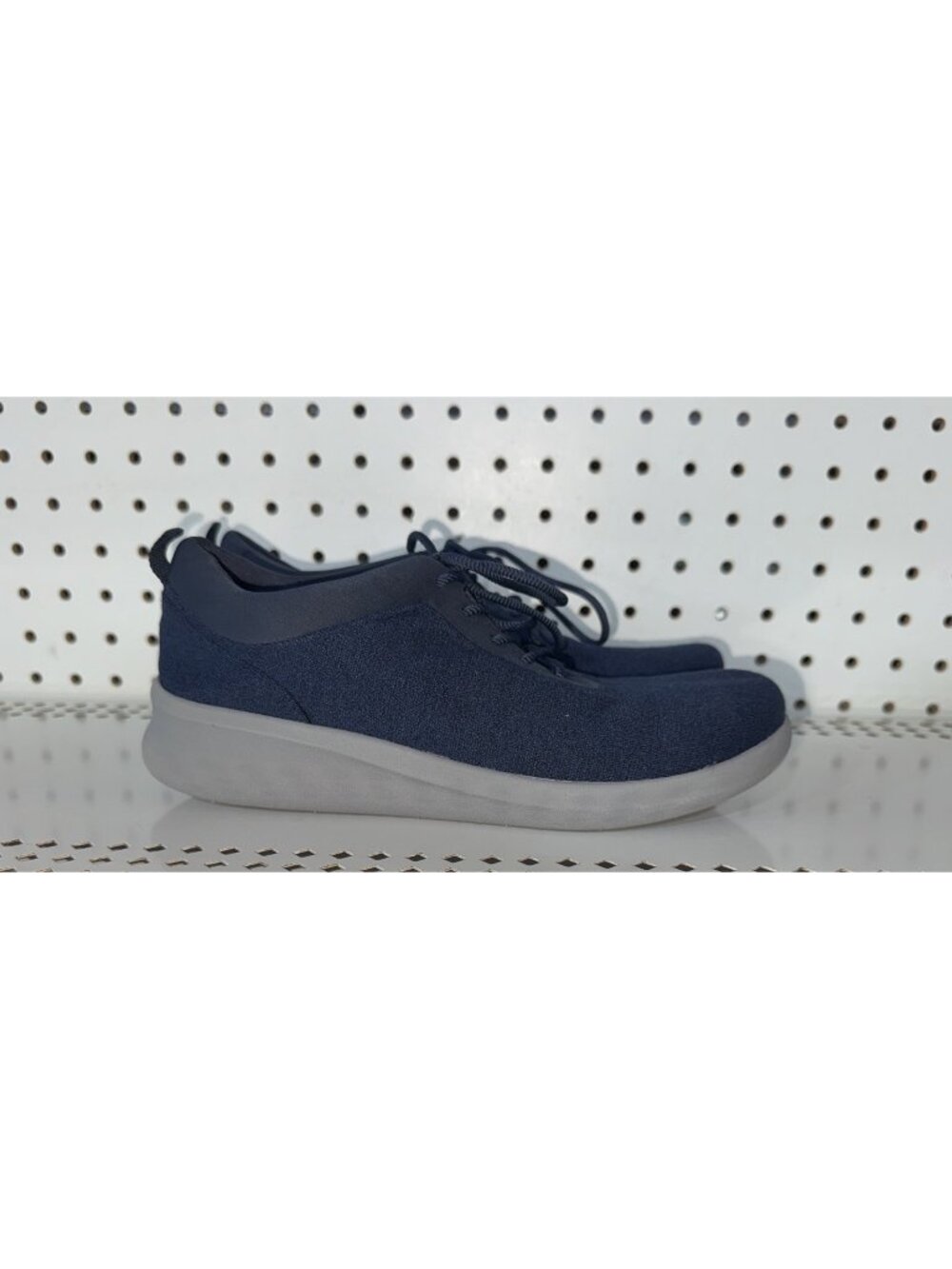 Clarks Cloudsteppers Sillian 2.0 Pace Womens Athletic Walking Shoes Size 7 Blue